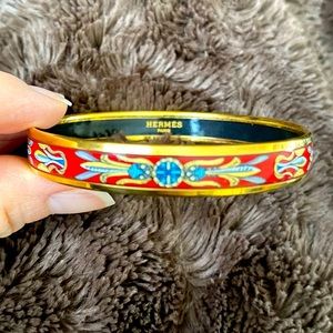 Authentic- Hermès of Paris thin bangle bracelet -EUC - Price Firm